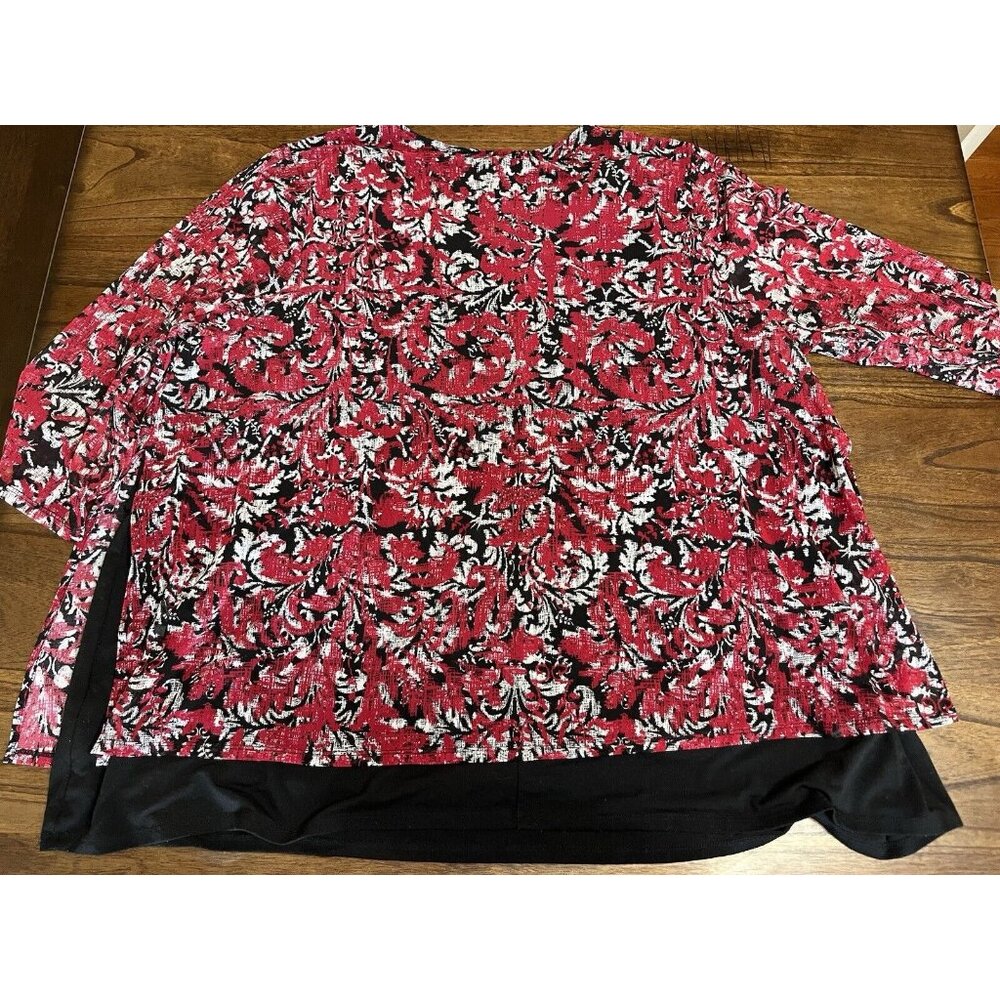 Catherines Top Blouse Tunic Red Black White Size 2x Paisley Floral Leaf - Picture 7 of 8